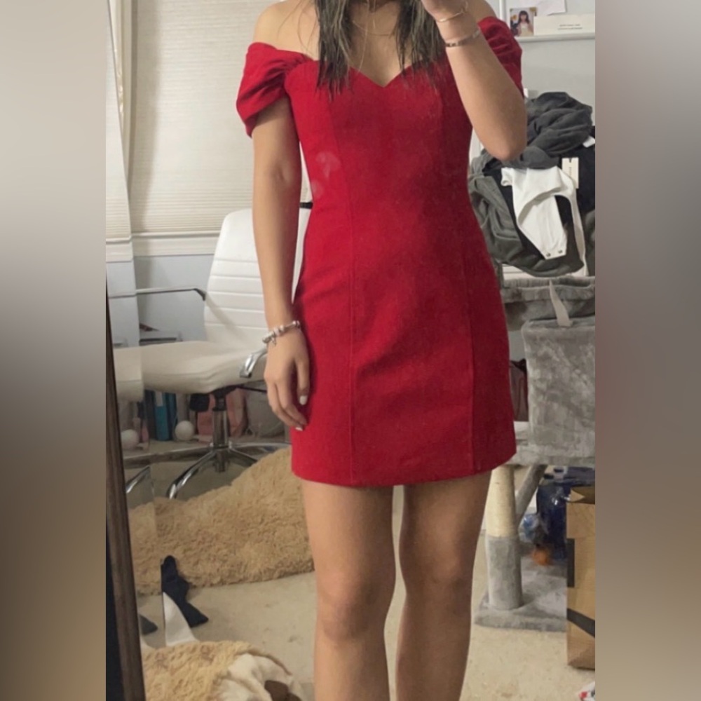 Red Short Sleeve Sheath Dress - Classic Red Women’s Dress
